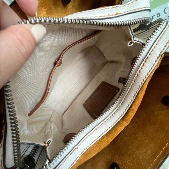 Coach rogue 25 in color block beechwood. - Picture 4 of 7